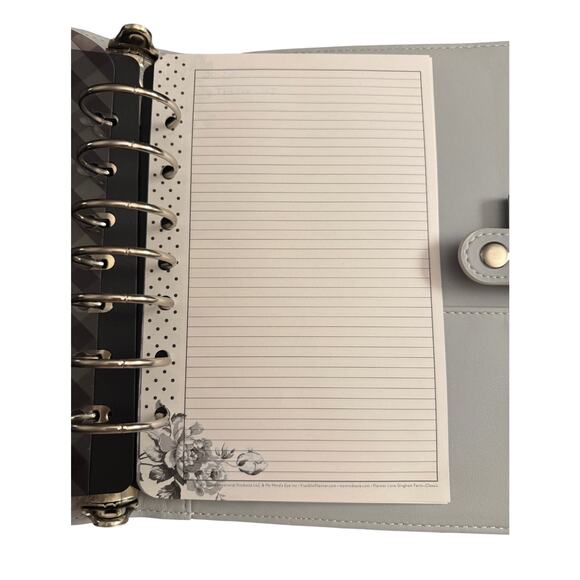 Franklin Covey Full-Grain Leather 7 Ring Planner Binder Gray - Picture 4 of 14